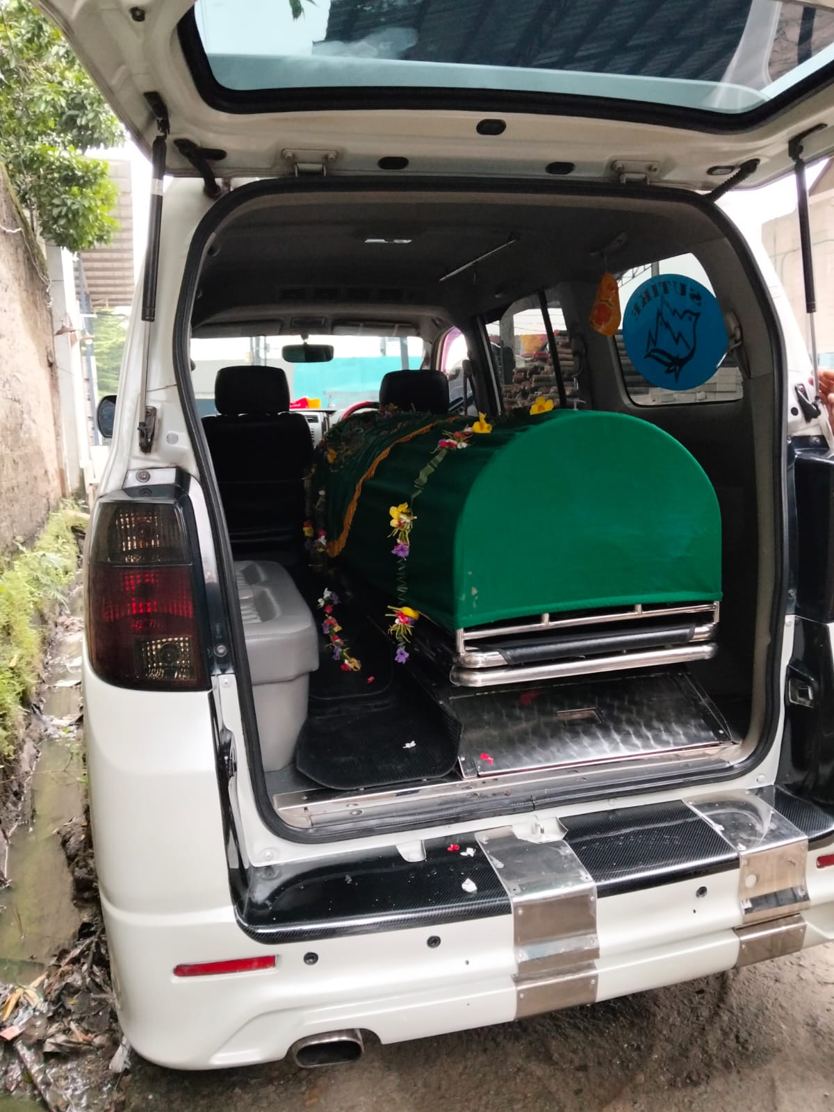 Sewa Mobil Jenazah Cibinong